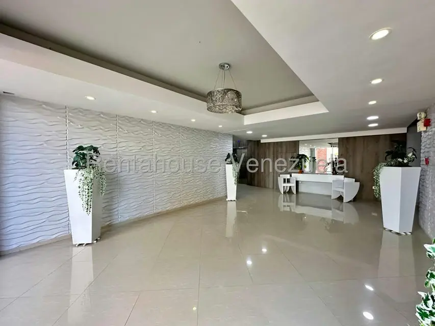 Apartamento (Penthouse) en Venta en Triangulo del Este, Lara - 40