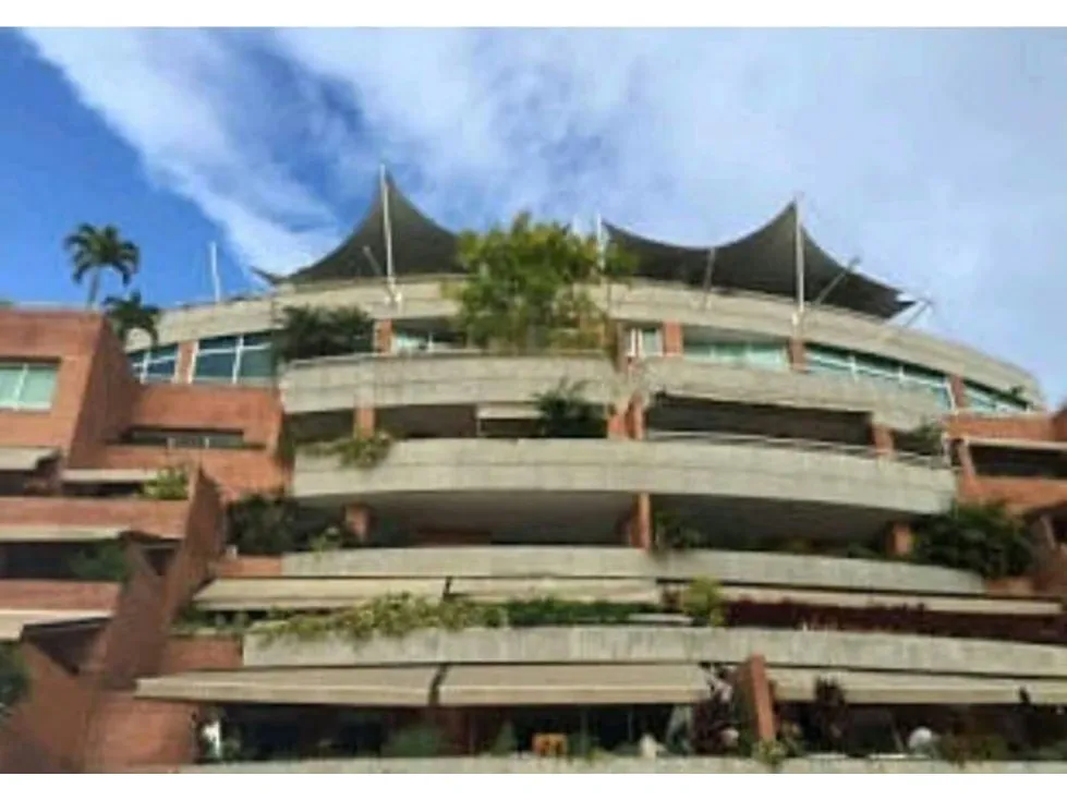 Vendo apartamento c/terraza 1100m2 El Solar del Hatillo 0888