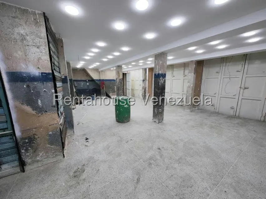 Local Comercial en Venta en Centro, Carabobo - 2