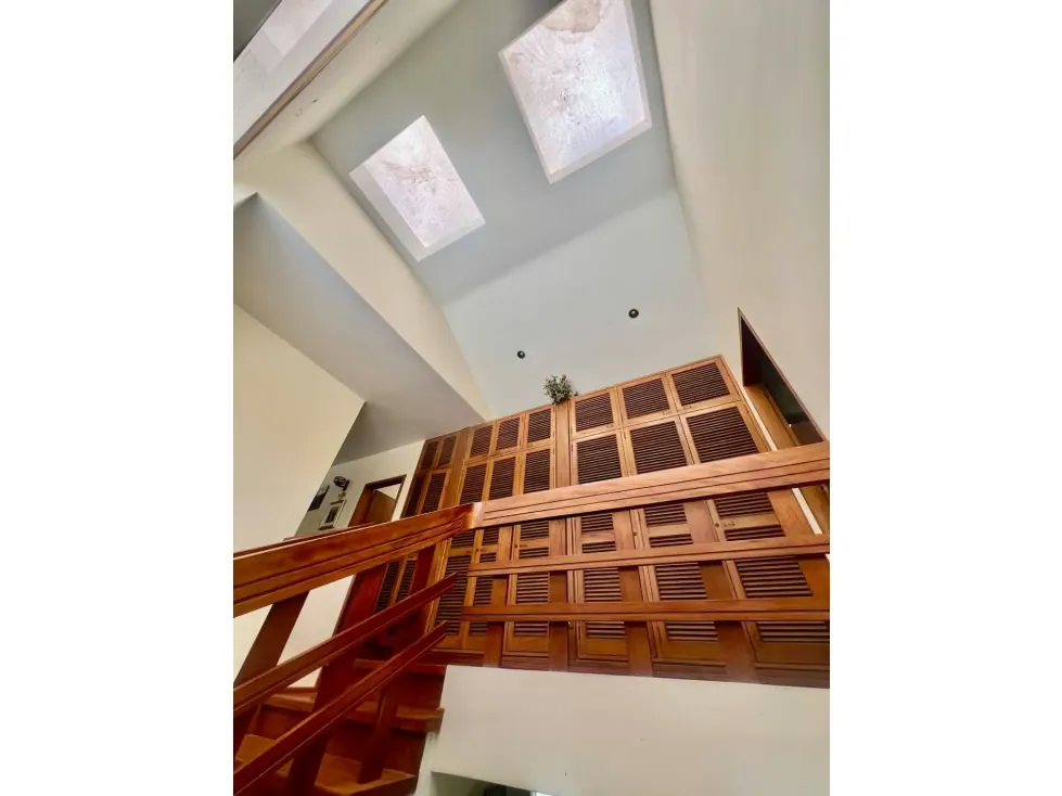 Se vende casa 780m2 5h+s/6b/4p Caurimare 3331 - 27