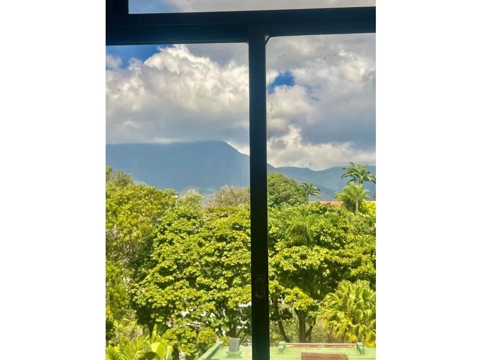 Se vende casa 780m2 5h+s/6b/4p Caurimare 3331 - 34