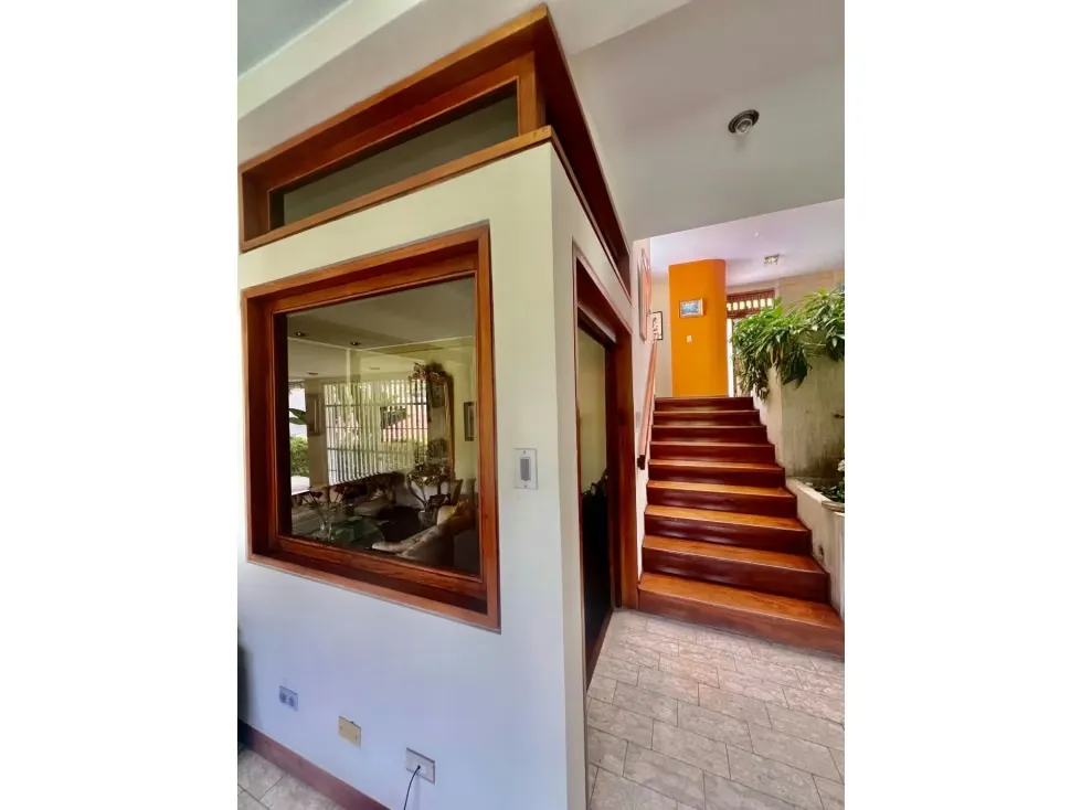 Se vende casa 780m2 5h+s/6b/4p Caurimare 3331 - 35