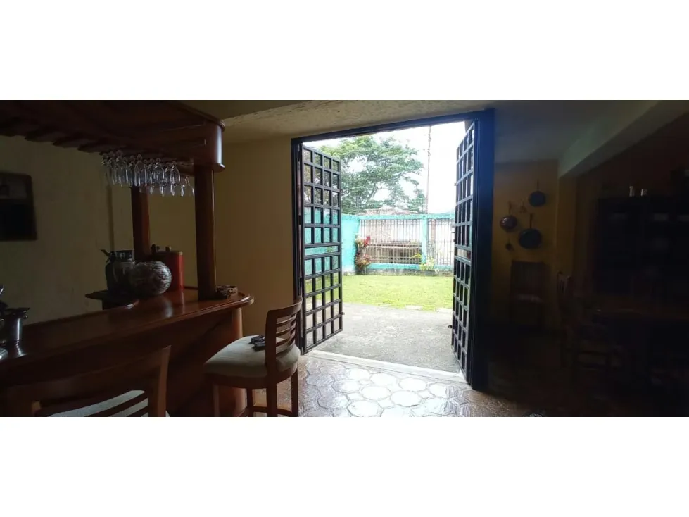 Se vende casa 260m2 Colinas de Corralito 1188 - 13