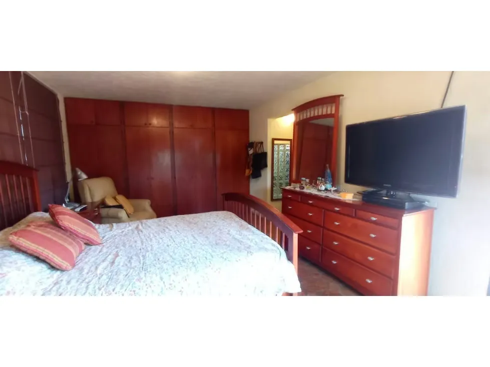 Se vende casa 260m2 Colinas de Corralito 1188 - 23