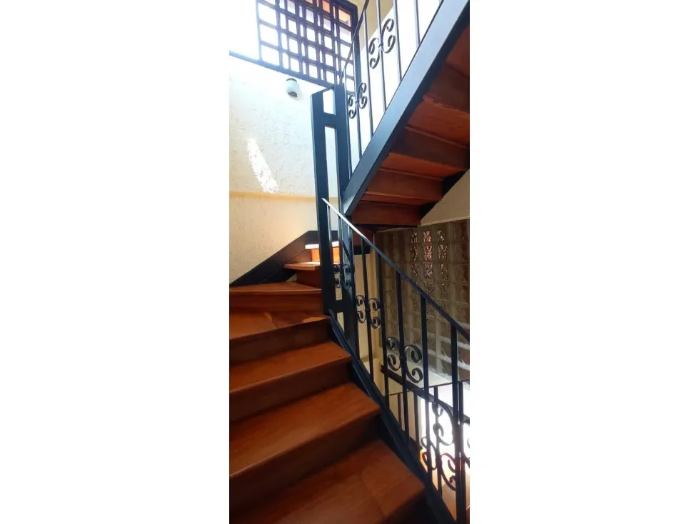 Se vende casa 260m2 Colinas de Corralito 1188 - 32