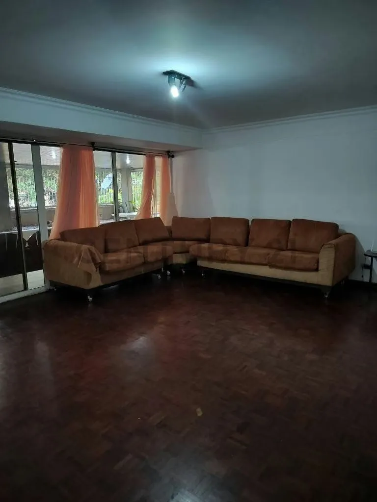 Amplio apartamento ubicado en PB en Los Naranjos del Cafetal - 6