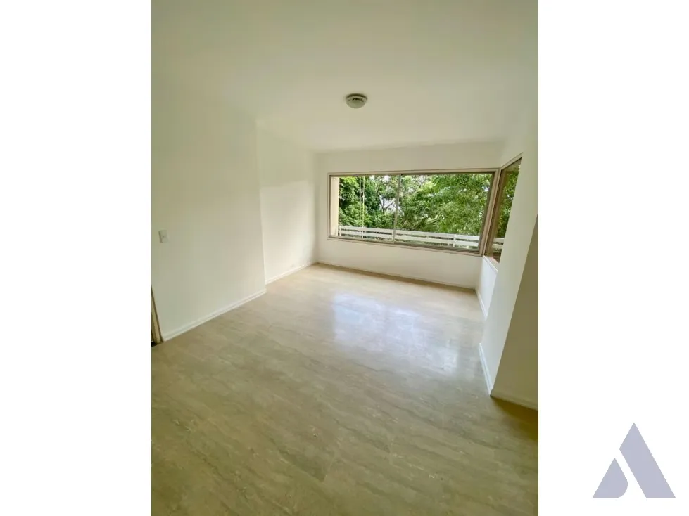Alquilo apartamento sin muebles 230m2 La Castellana 8276 - 4