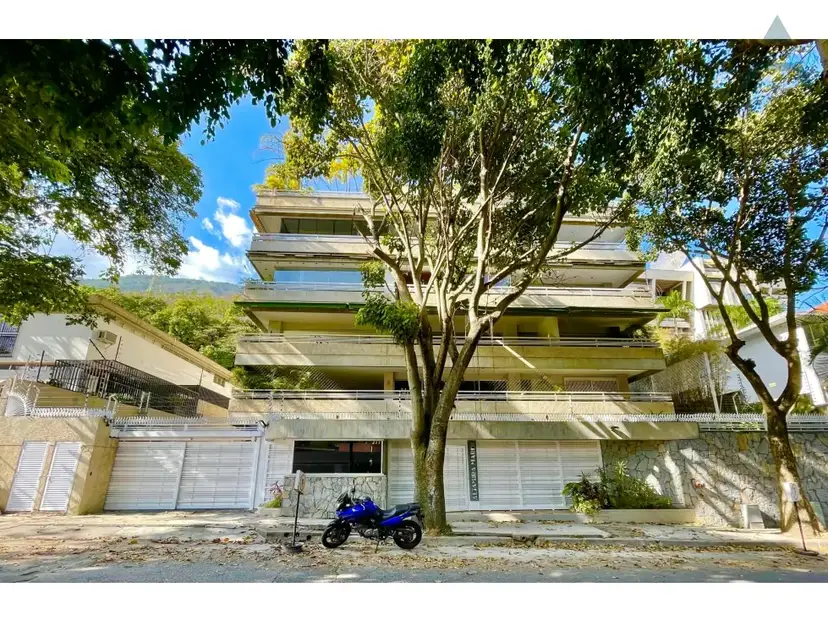 Se vende Apto 373m² 4h+s/ 5b+s/ 4e Altamira