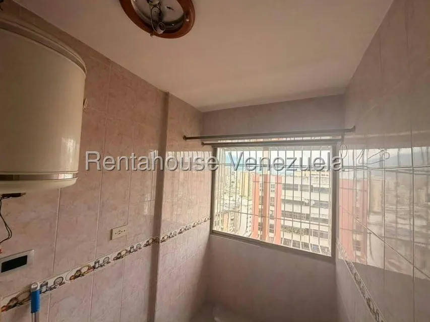 Apartamento (1 Nivel) en Venta en Parroquia La Candelaria, Distrito Metropolitano - 18