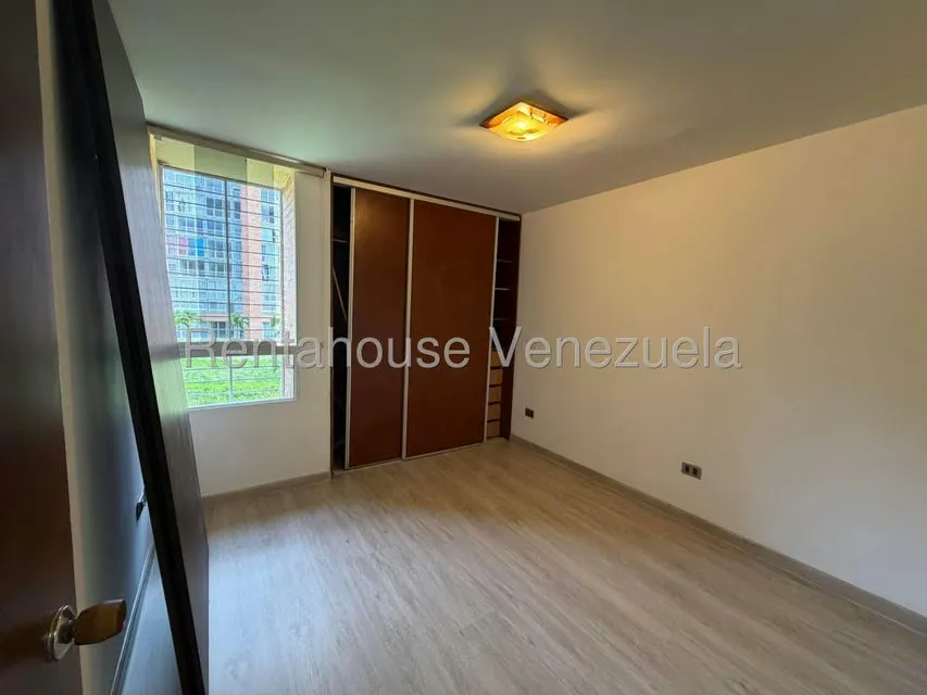 Apartamento (1 Nivel) en Venta en El Encantado, Distrito Metropolitano - 32