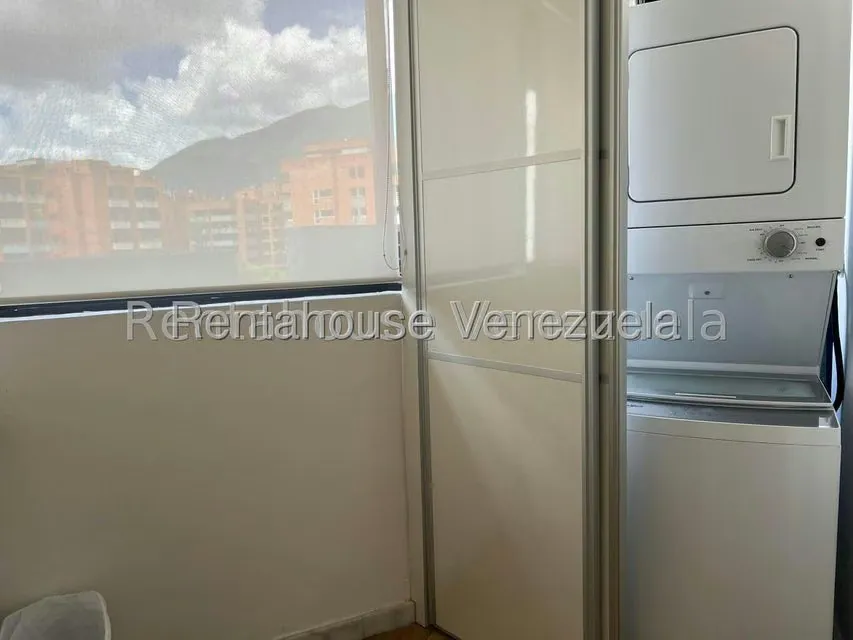 Apartamento (1 Nivel) en Alquiler en Campo Alegre, Distrito Metropolitano - 5