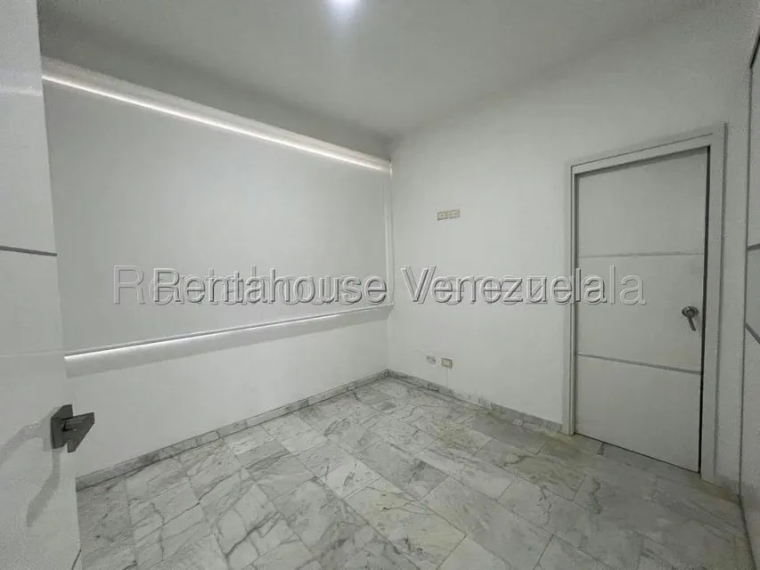 Apartamento (1 Nivel) en Alquiler en Campo Alegre, Distrito Metropolitano - 8
