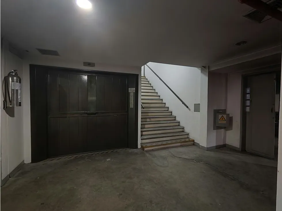 Edificio Industrial en Venta Boleita 3200mts - 18