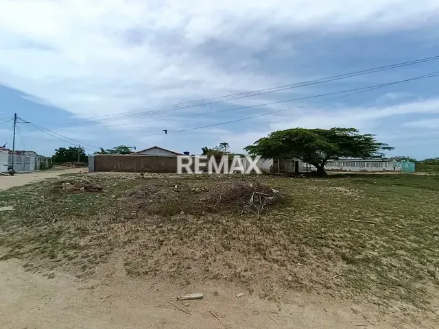 Terreno en Venta - Adicora - 2