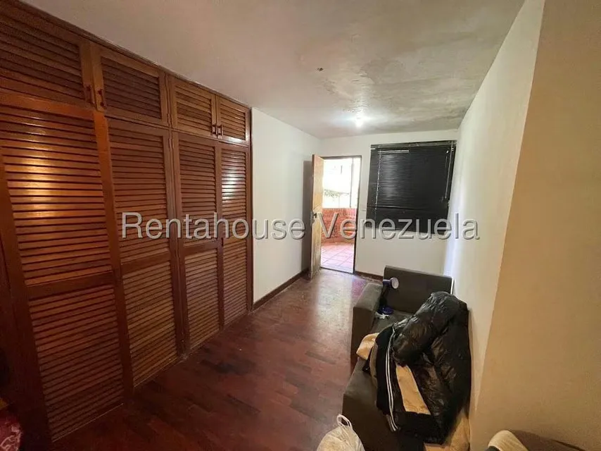 Casa (Multipes Niveles) en Venta en Corralito, Distrito Metropolitano - 14
