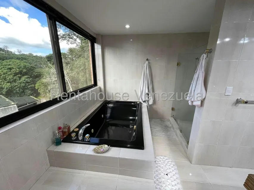 Casa (Multipes Niveles) en Venta en Corralito, Distrito Metropolitano - 24