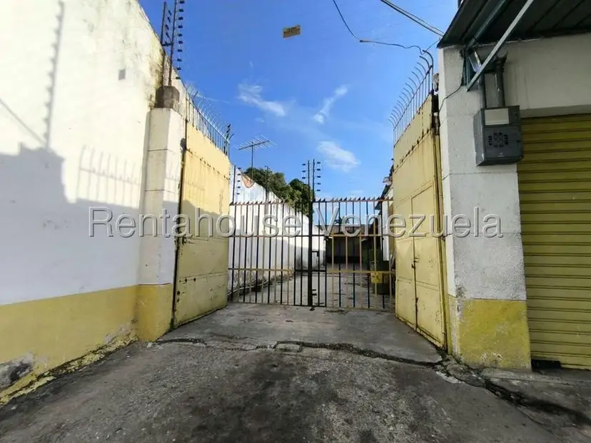 Comercial (Galpon - Deposito) en Venta en San Blas, Carabobo
