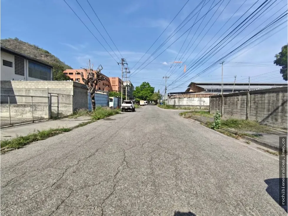 GALPON INDUSTRIAL 2.500 M2 | ZI ESTE GUARENAS | ANDEN DE CAGA - 4