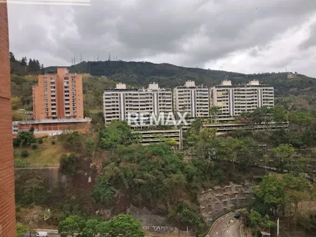 Vendo cómodo y amplio apartamento de 129 mt2 urb. Las Esmeraldas de La Tahona - 7