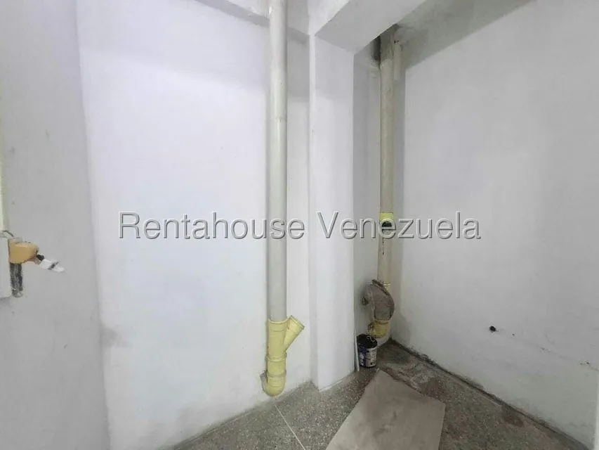 Local Comercial en Alquiler en Centro, Lara - 11