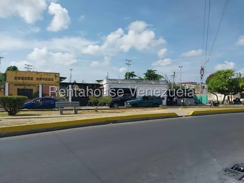 Comercial (Local Comercial) en Venta en Higuerote, Miranda