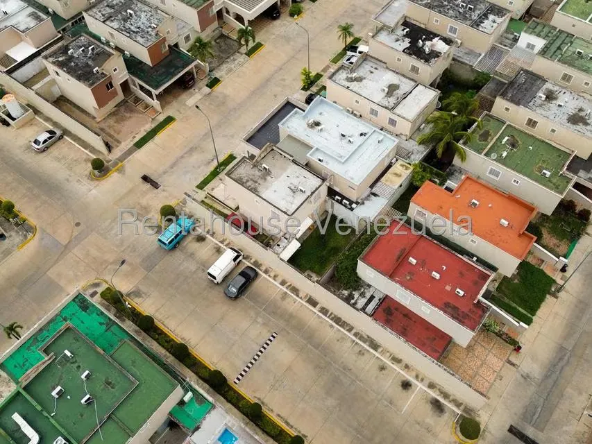 Casa (Duplex) en Venta en Ciudad Roca, Lara - 15