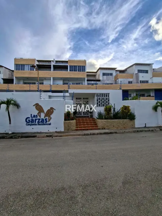 EN VENTA APARTAMENTO EN PLANTA BAJA,LA ASUNCIÓN - 15