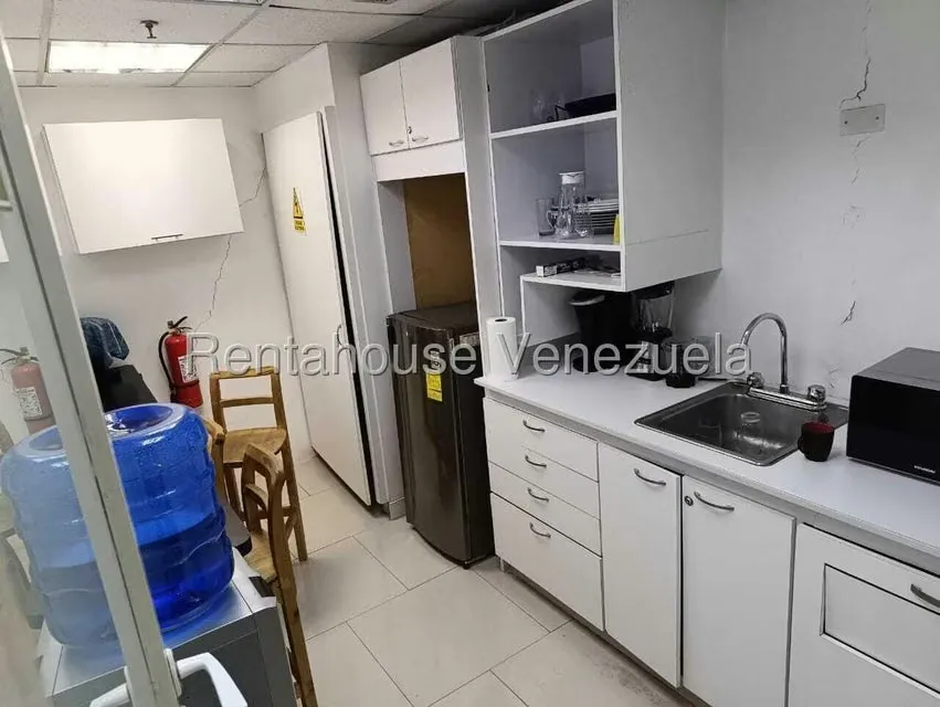 Oficina en Venta en El Bosque, Distrito Metropolitano - 14
