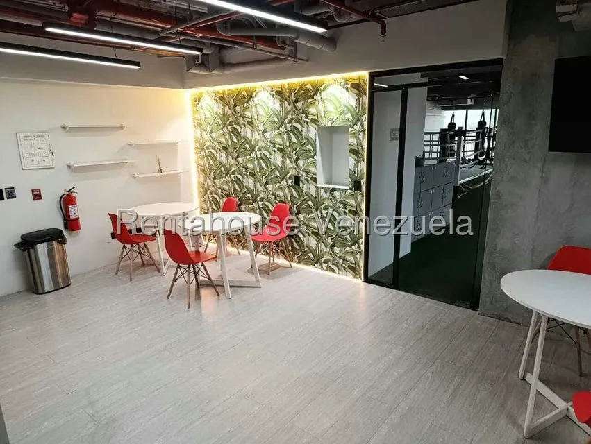 Oficina en Venta en El Bosque, Distrito Metropolitano - 3