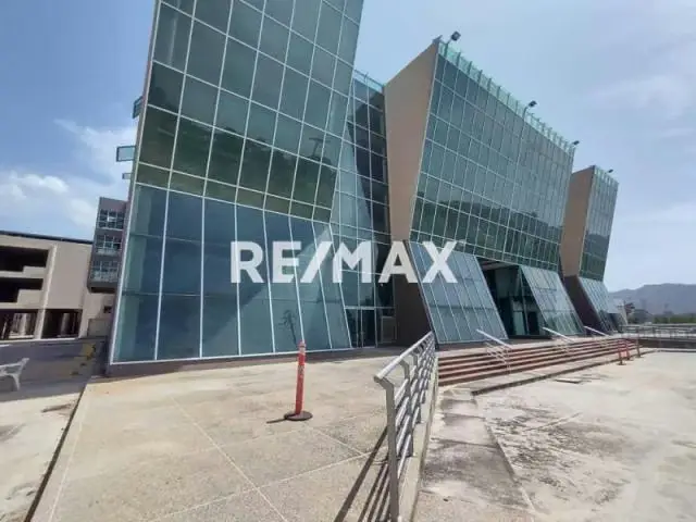 OFICINA EN VENTA A ESTRENAR UBICADA EN EL CENTRO COMERCIAL SAN DIEGO SECTOR II, SAN DIEGO