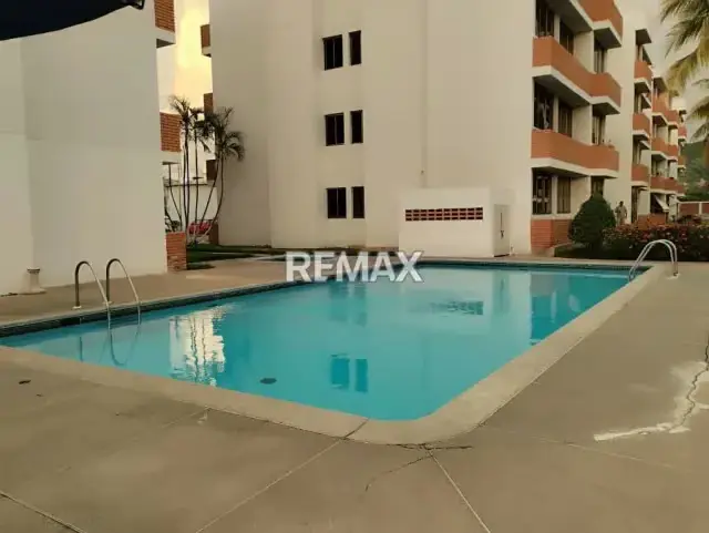 Se ofrece en Alquiler diario apartamento en el Conjunto Residencial Flamingo en Lecheria