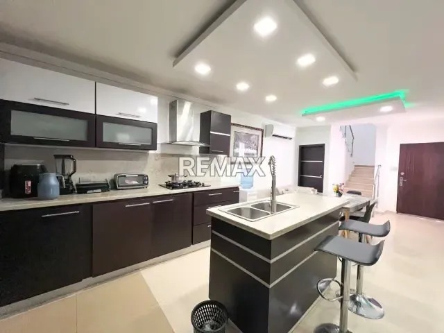 Town house en venta en la Urbanización Coromoto, San Francisco - 5