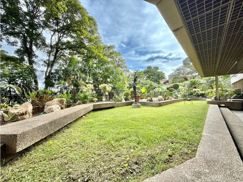 Se vende PB 530 m2 3h+s/2.5b+s/3p Altamira - 3