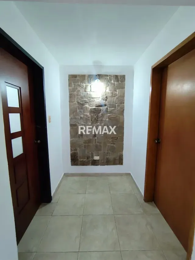 VENTA DE IMPONENTE CASA EN EL TRIGAL CENTRO - 15