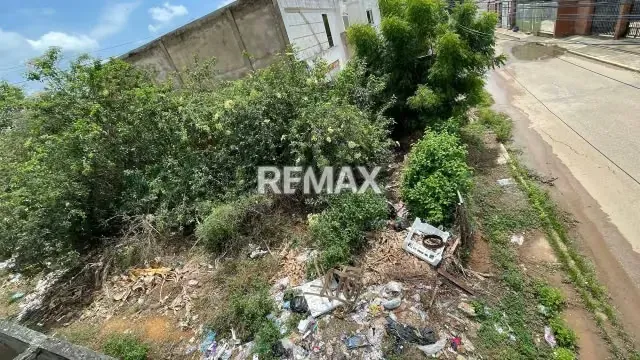 Terreno en venta en ciudad ojeda barrio Simón bolivar - 2