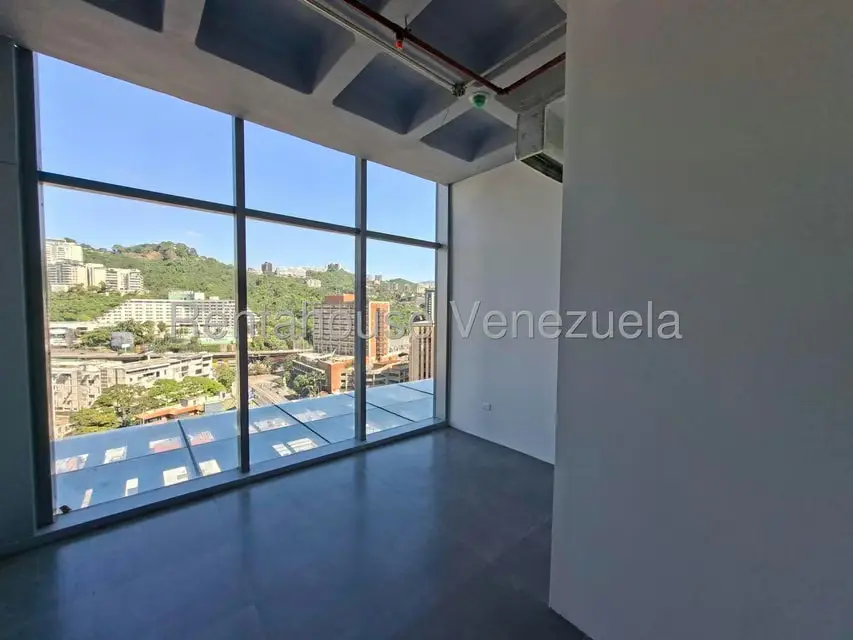 Local Comercial en Alquiler en Las Mercedes, Distrito Metropolitano - 11