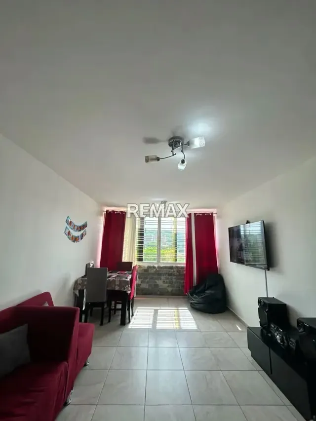 EN VENTA APARTAMENTO EN URBANISMO PRIVADO LA COLINA - 6