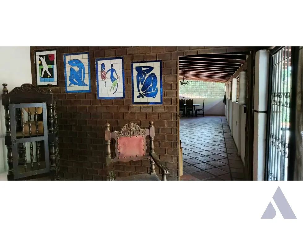 Alquilo anexo 100m2 Las Acacias 9316