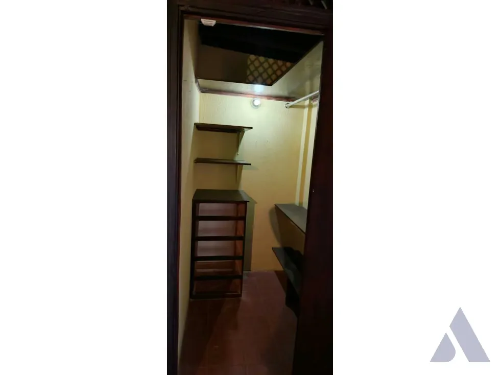 Alquilo anexo 100m2 Las Acacias 9316 - 13