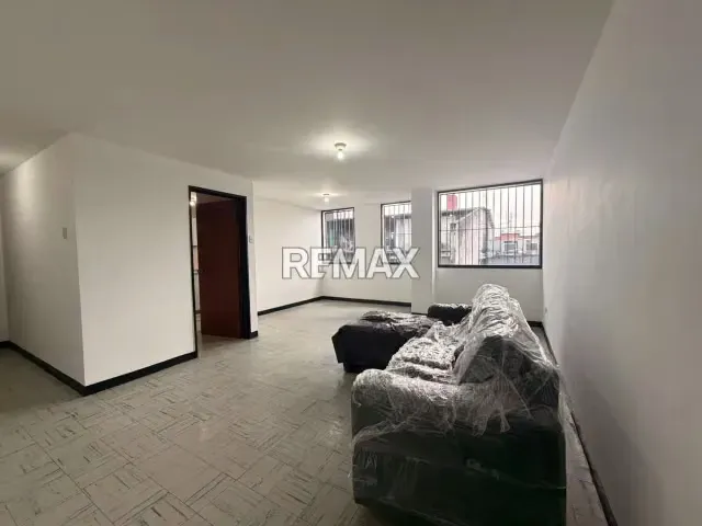 Apartamento. Alquiler. Barrio Obrero - 12