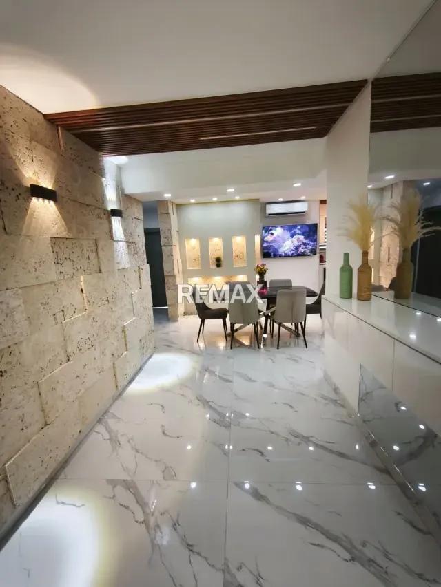 APARTAMENTO REMODELADO RES. SAN GABRIEL 2 - 4