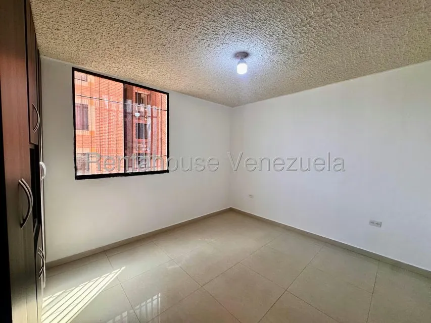 Apartamento (1 Nivel) en Alquiler en Avenida Ferro Tamayo, Tachira - 15