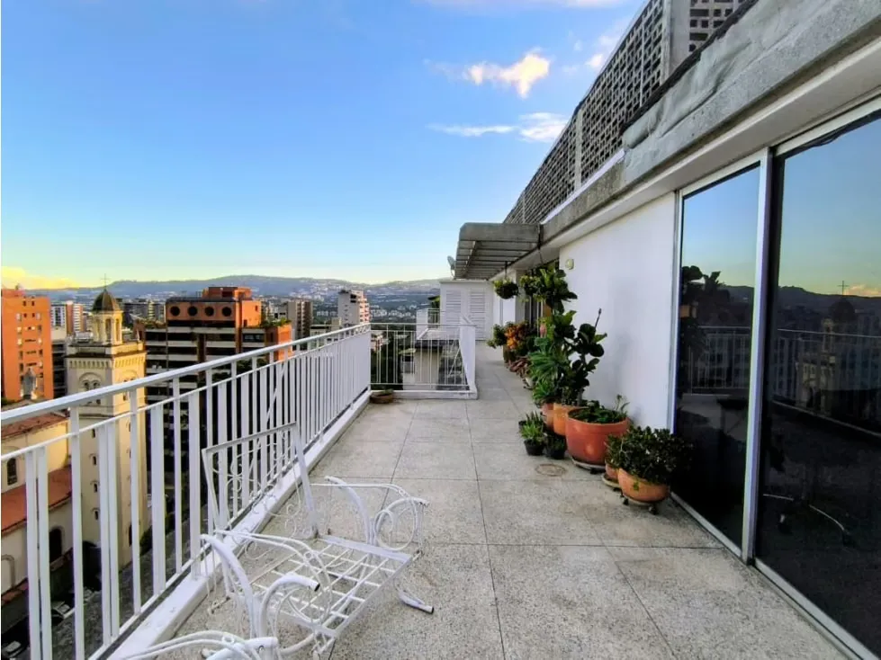 Se Alquila PH 189m² 3h/ 3b/ 2e Santa Eduvigis - 2