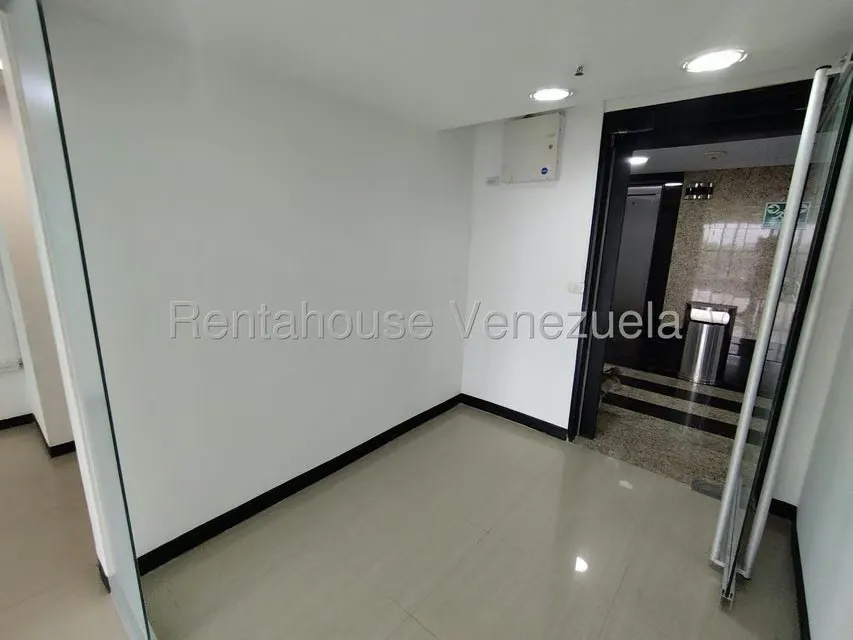 Oficina en Alquiler en El Hatillo, Distrito Metropolitano - 16