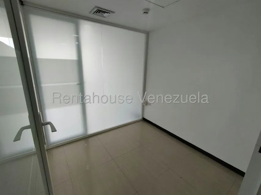 Oficina en Alquiler en El Hatillo, Distrito Metropolitano - 18