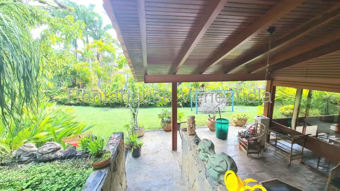 Casa (Multipes Niveles) en Venta en Colinas de Los Ruices, Distrito Metropolitano - 11