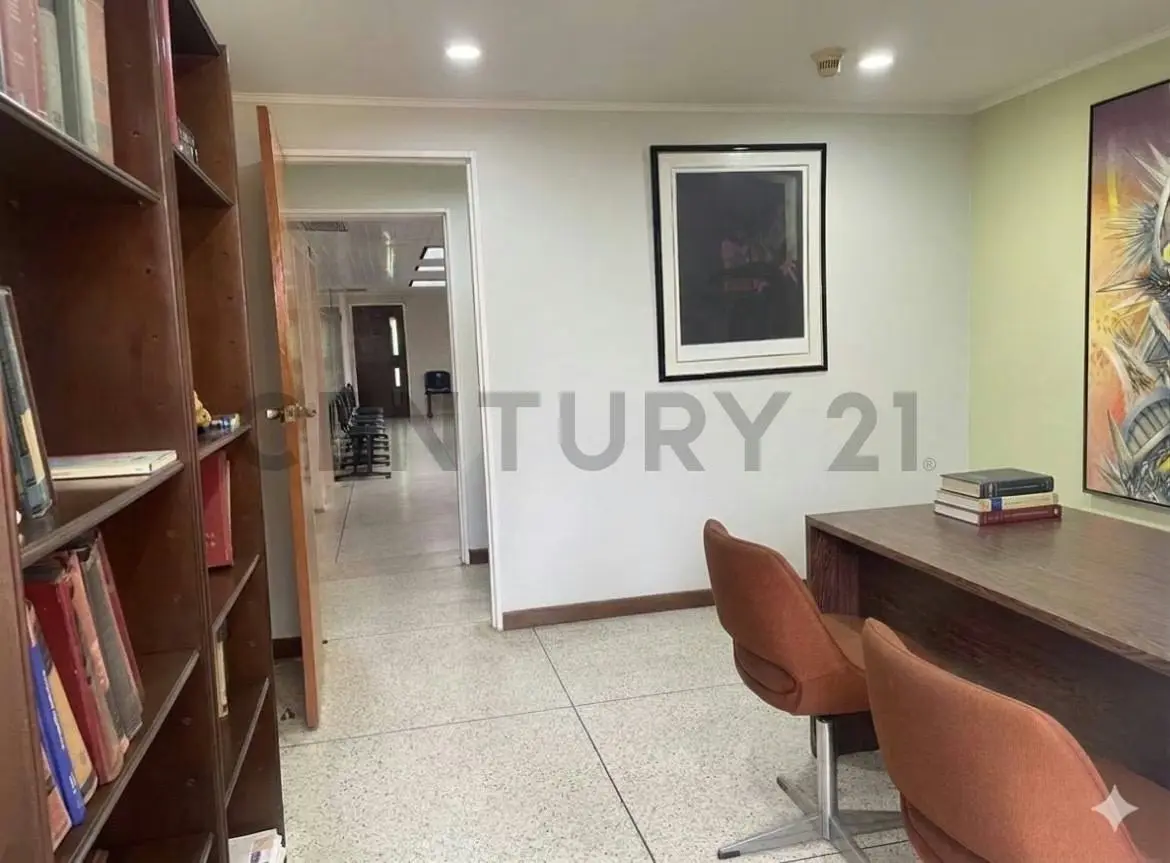 Consultorio en Venta. Clínica Puerto Ordaz - 4