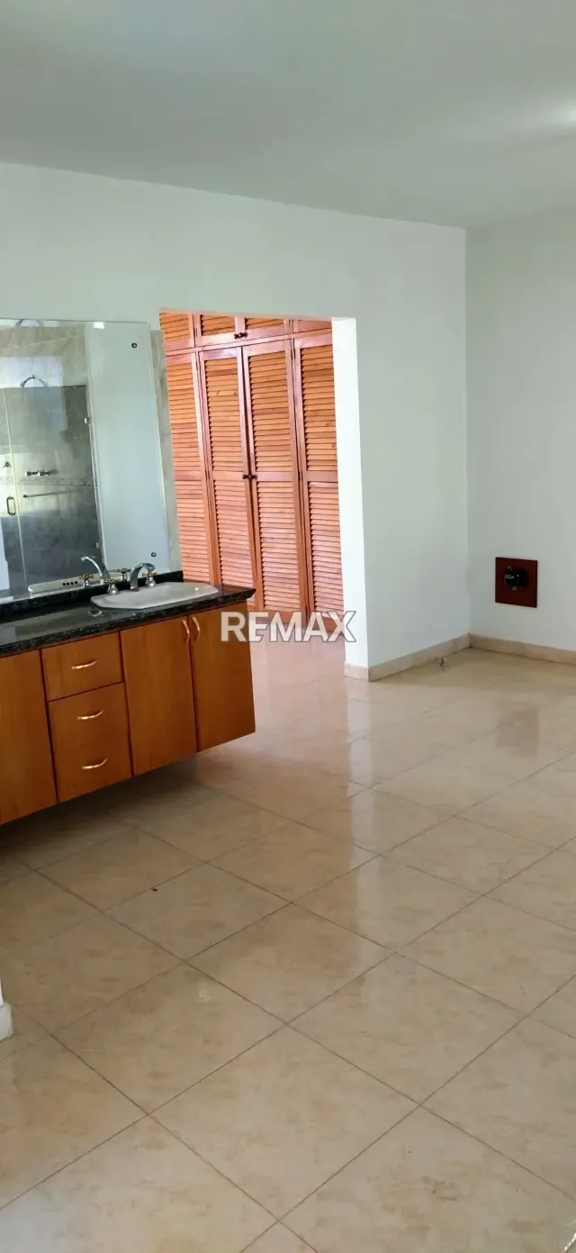 En venta Pent House Residencias katuiska avenida Bolivar L:echeria - 6