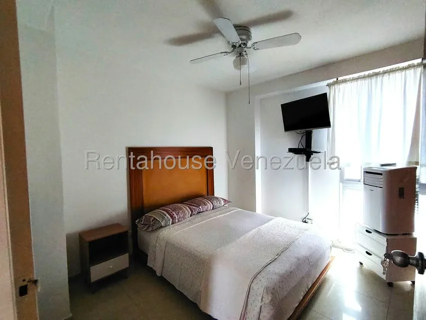 Apartamento (1 Nivel) en Alquiler en Lomas de Chuao, Distrito Metropolitano - 20