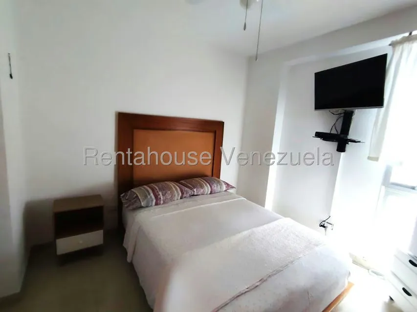 Apartamento (1 Nivel) en Alquiler en Lomas de Chuao, Distrito Metropolitano - 21